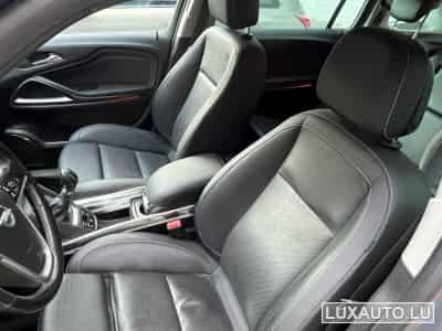 Opel Zafira Tourer (2016) - Photo 5