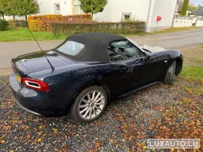 Fiat 124 Spider Lusso (2019) - Photo 2