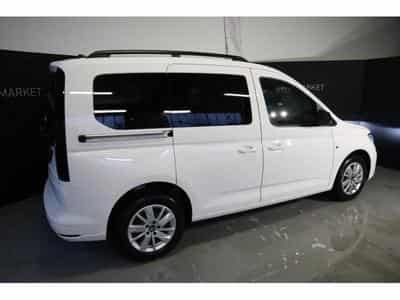 VW Caddy Life (2024) - Photo 12