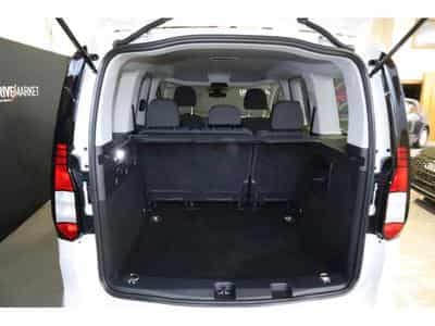 VW Caddy Life (2024) - Photo 6