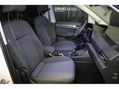 VW Caddy Life (2024) - Photo 8