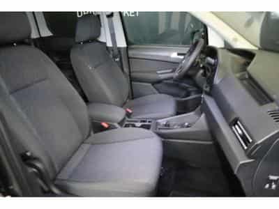VW Caddy V Life (2024) - Photo 8