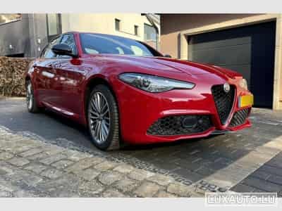 Alfa-Romeo Giulia Q4 Veloce 2.0 Turbo (2021) - Photo 7