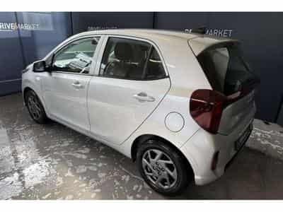 Kia Picanto Pulse (2024) - Photo 11