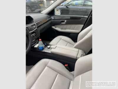 Mercedes E 220 Avantgarde (2012) - Photo 3