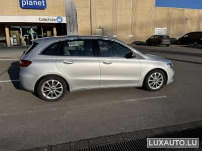 Mercedes B 180 (2020) - Photo 5