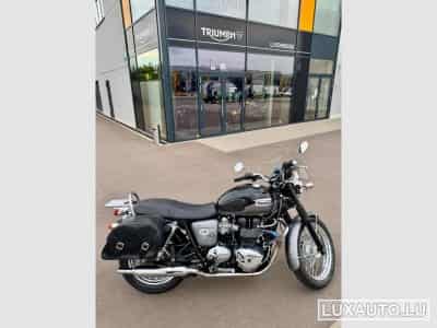 Triumph Bonneville (2012) - Photo 1