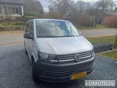 VW Caravelle (2017) - Photo 1