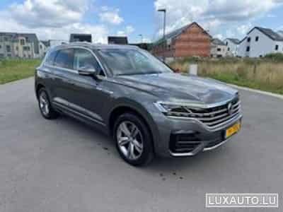 VW Touareg R-line (2019) - Photo 2