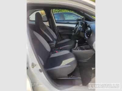 Toyota Aygo X X-Air Play (2022) - Photo 4