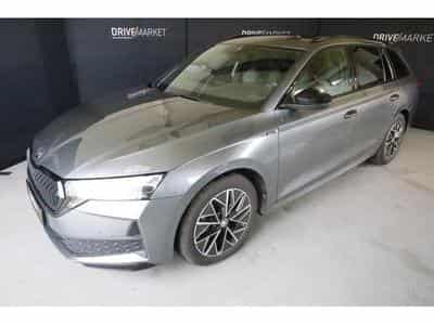Skoda Octavia Sportline (2024) - Photo 1
