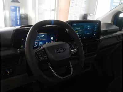 Ford Transit FOURGON 320S MS-RT 2.0TD170 T6.2 A8 4WD SWB 2.0 170ch (2025) - Photo 6
