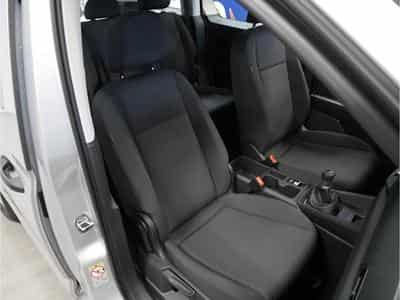 Ford Tourneo Trend 2.0 EcoBlue 102PS M6 (2025) - Photo 5