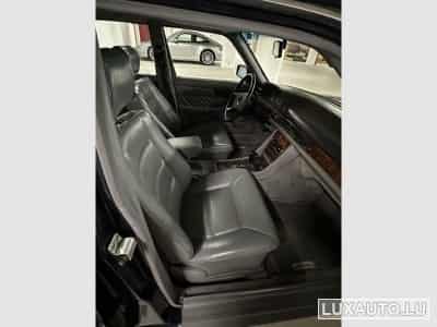Mercedes W126 (1990) - Photo 12