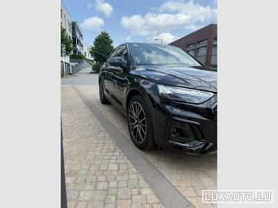 Audi Q5 S-line (2024) - Photo 2
