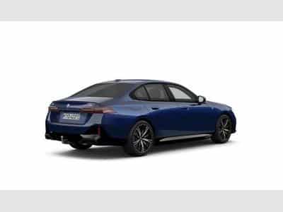 BMW i5 xDrive40 (2026) - Photo 2
