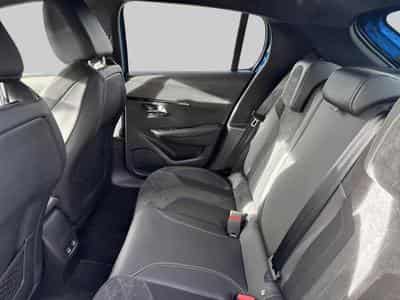 Peugeot 208 GT Line (2023) - Photo 12