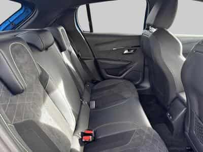 Peugeot 208 GT Line (2023) - Photo 14