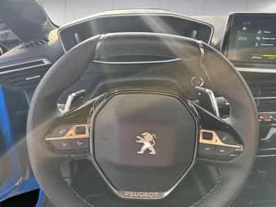 Peugeot 208 GT Line (2023) - Photo 15