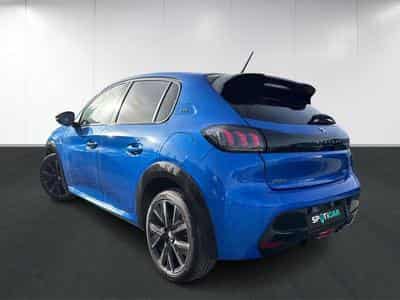 Peugeot 208 GT Line (2023) - Photo 5