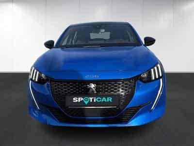 Peugeot 208 GT Line (2023) - Photo 6