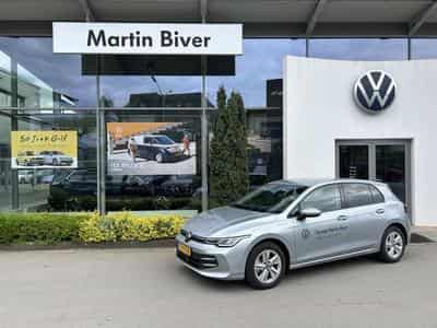 VW Golf Life (2025) - Photo 1