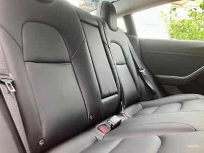 Tesla Model 3 (2023) - Photo 7