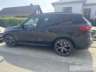 BMW X5M M (2020) - Photo 2
