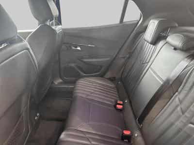Peugeot 2008 II GT (2021) - Photo 12