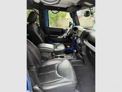 Jeep Wrangler Sahara V6 (2016) - Photo 5