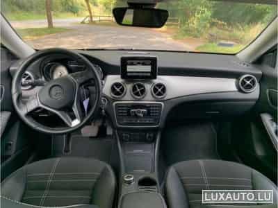 Mercedes CLA 220 coupe (2016) - Photo 6