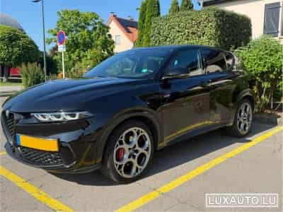 Alfa-Romeo Tonale Tonale 1.5 VGT Hybrid Veloce (2023) - Photo 1