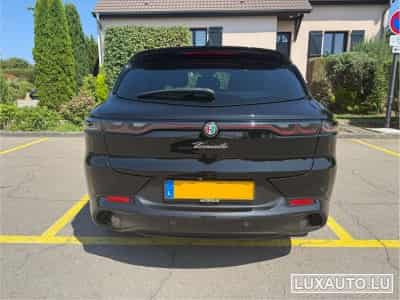 Alfa-Romeo Tonale Tonale 1.5 VGT Hybrid Veloce (2023) - Photo 3