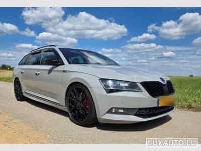 Skoda Superb Sportline (2018) - Photo 1