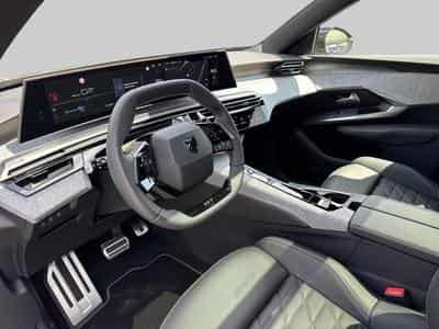 Peugeot 5008 III & e- GT (2025) - Photo 11