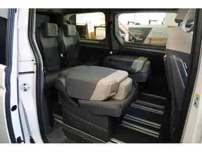 VW T7 Life LONG (2025) - Photo 5