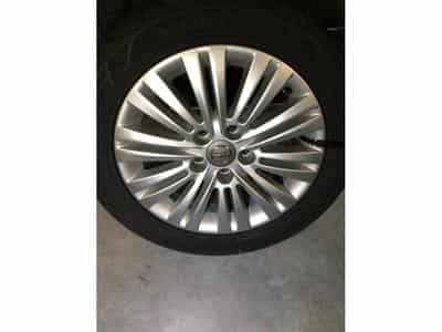 Jantes alu + Pneus é 16" 205/55 R16 91W (2026) - Photo 1