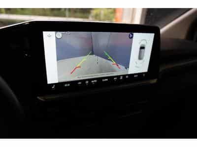 VW T7 Life AHK NAVI (2025) - Photo 5