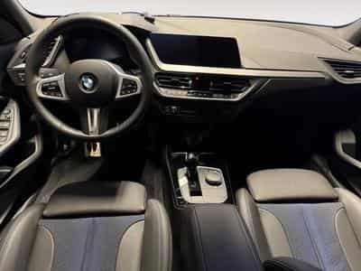 BMW 118 Hatch (2024) - Photo 6