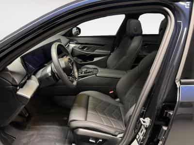 BMW 520 Touring (2025) - Photo 5