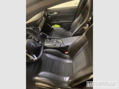 Alfa-Romeo Giulia 2.9 bi turbo 510cv Quadrifoglio (2018) - Photo 12
