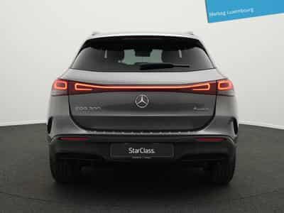 Mercedes EQA 4MATIC (2023) - Photo 4