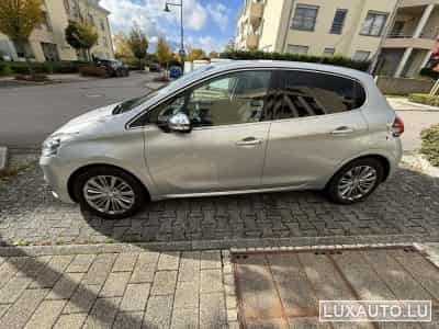 Peugeot 208 Pack Allure (2018) - Photo 5