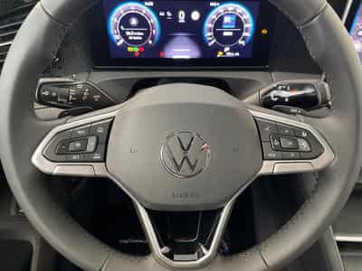 VW Tiguan LIFE (2025) - Photo 12