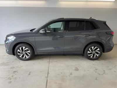 VW Tiguan LIFE (2025) - Photo 3