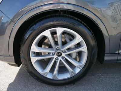 Audi Q7 S line (2025) - Photo 3