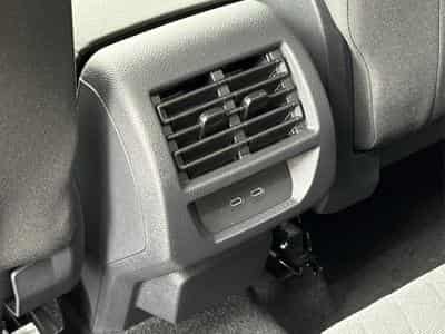 VW Caddy LIFE (2025) - Photo 15