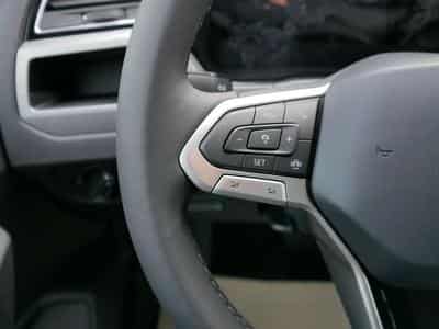 VW Touran Comfortline (2026) - Photo 14