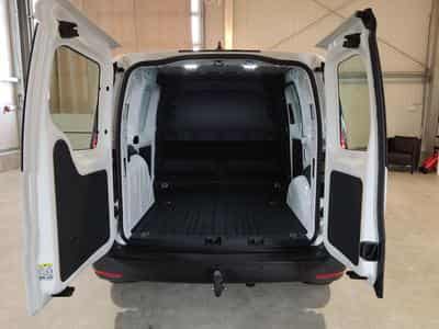 VW Caddy 2.0 TDI 102PS (2022) - Photo 12