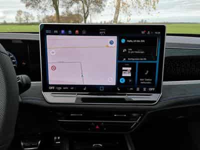 VW Passat Variant 2.0 TDI 142 kW 4Motion R-Line (2026) - Photo 7